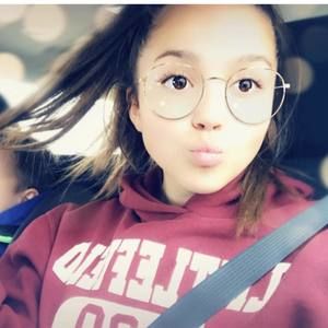 Meet your Posher, Destiney